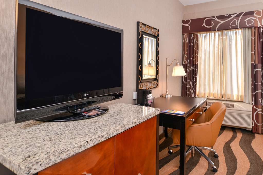Hampton Inn San Francisco - Daly City Room photo
