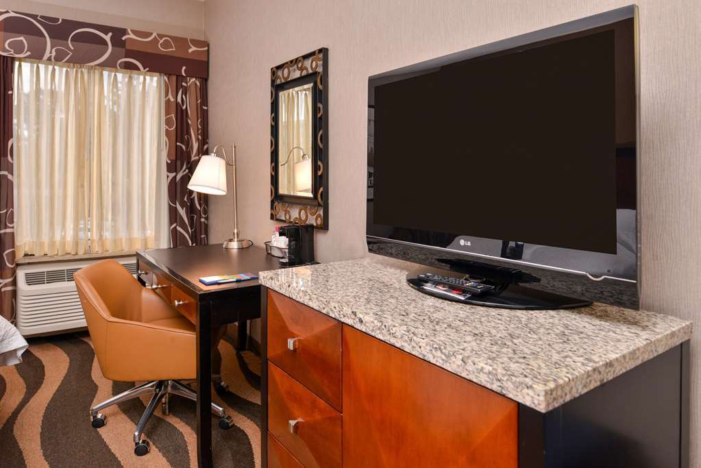 Hampton Inn San Francisco - Daly City Room photo